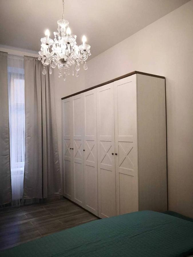 Z-1 Old Town O&p Apartfamily Apartment